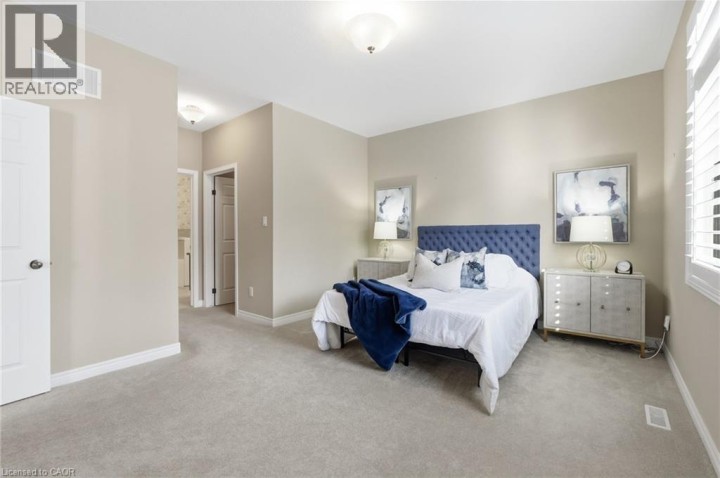 Photo 12 at 43 Landscapes Trail, Meadowlands, Ancaster