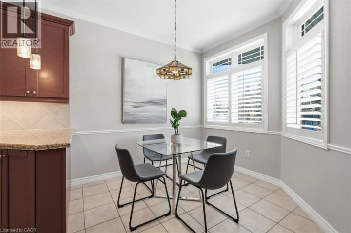 Photo 4 at 43 Landscapes Trail, Meadowlands, Ancaster