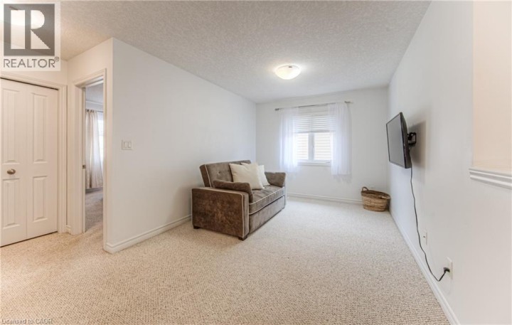 Photo 23 at 26 Spring Creek Street, Idlewood / Lackner Woods, Kitchener