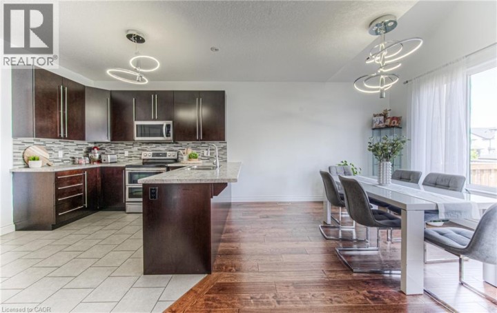 Photo 8 at 26 Spring Creek Street, Idlewood / Lackner Woods, Kitchener