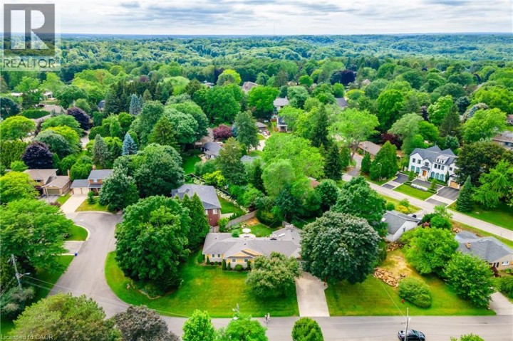 Photo 30 at 98 Hadley Drive, Oakhill / Clearview Ancaster Heights / Mohawk, Ancaster