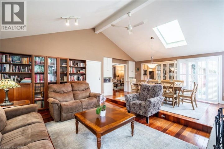 Photo 9 at 98 Hadley Drive, Oakhill / Clearview Ancaster Heights / Mohawk, Ancaster