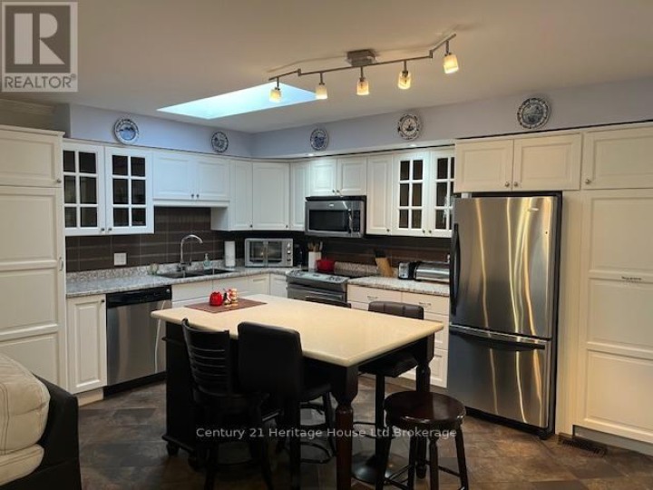 Photo 10 at 65 Edwin Crescent, Tillsonburg