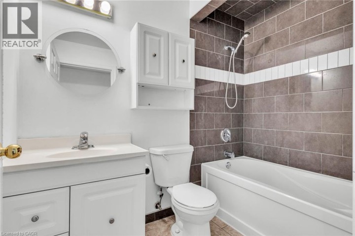 Photo 18 at 7 - 119 S Cedar Street, Downtown / Rockway / S. Ward, Kitchener