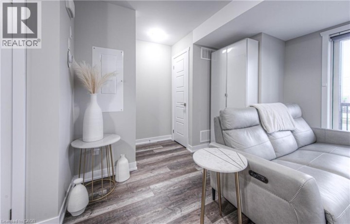 Photo 6 at A11 - 1331 Countrystone Drive, Beechwood Forest / Highland W., Kitchener