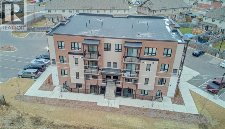 Photo 19 at A11 - 1331 Countrystone Drive, Beechwood Forest / Highland W., Kitchener