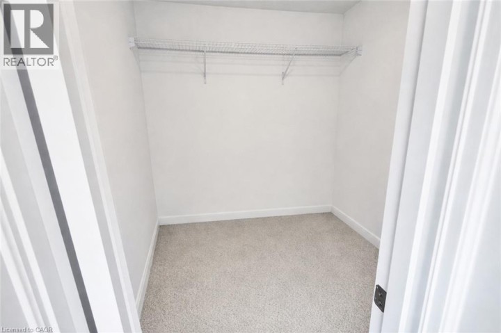 Photo 18 at 22 - 461 Blackburn Drive, Empire South, Brantford