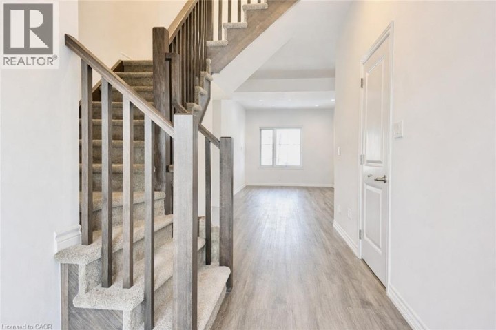 Photo 5 at 22 - 461 Blackburn Drive, Empire South, Brantford