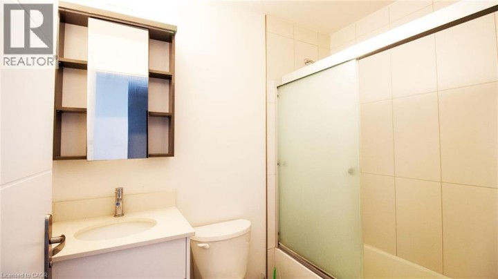 Photo 8 at 3414 - 60 Frederick Street, Downtown Kitchener / East Ward, Kitchener