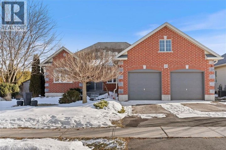 Photo 1 at 17 Pollard Street, Norwich Town, Norwich