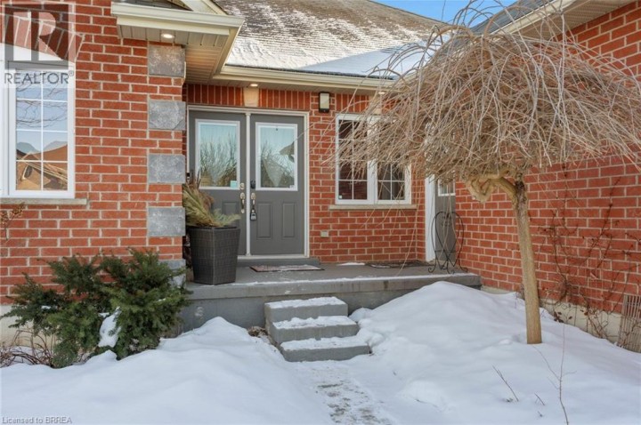 Photo 2 at 17 Pollard Street, Norwich Town, Norwich