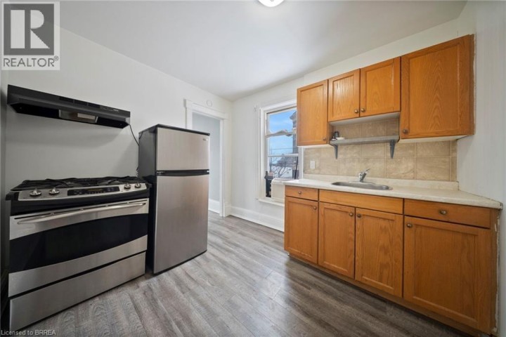 Photo 16 at 74 Erie Avenue, Eagle Place East, Brantford