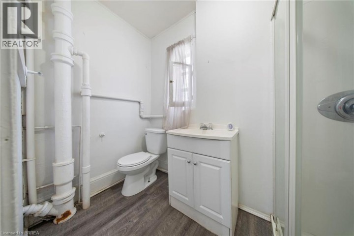 Photo 21 at 74 Erie Avenue, Eagle Place East, Brantford