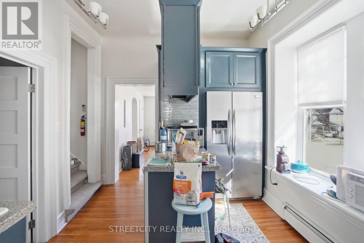 Photo 24 at 82 Wellington Street, St. Thomas