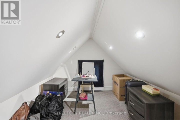 Photo 43 at 24 Hincks Street, St. Thomas