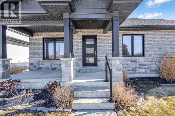 Photo 3 at 154928 15th Line, Ingersoll (Thamesford), Ingersoll