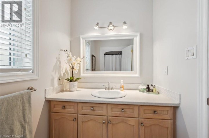 Photo 25 at 23 Mount Royal Place, Salisbury / Southgate, Cambridge