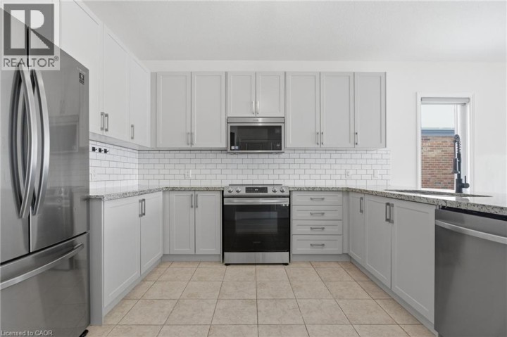 Photo 11 at 43 Harvest Avenue, Tillsonburg