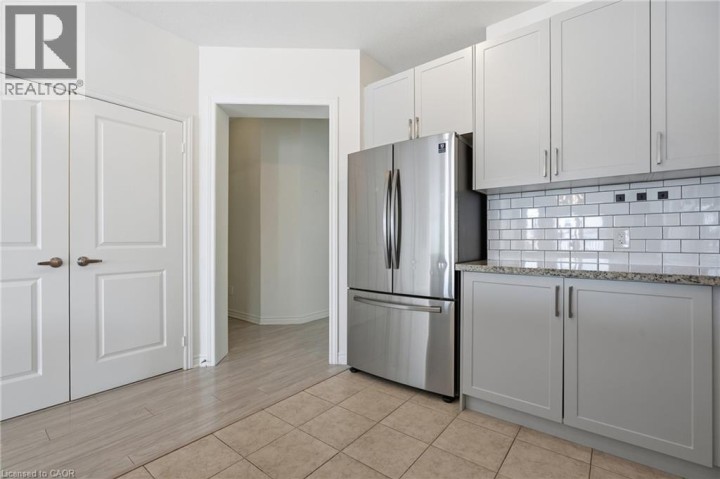 Photo 9 at 43 Harvest Avenue, Tillsonburg