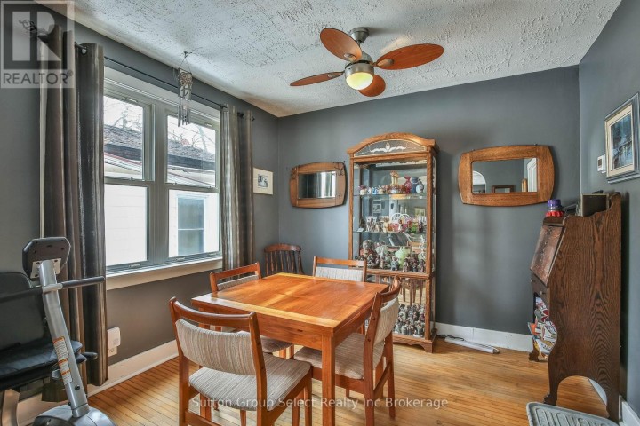 Photo 15 at 156 E Charles Street, Ingersoll - South, Ingersoll