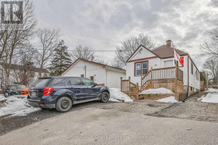Photo 2 at 156 E Charles Street, Ingersoll - South, Ingersoll