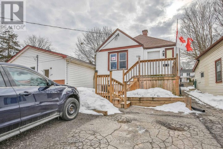 Photo 3 at 156 E Charles Street, Ingersoll - South, Ingersoll