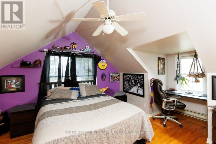 Photo 15 at 297 Alma Street, St. Thomas