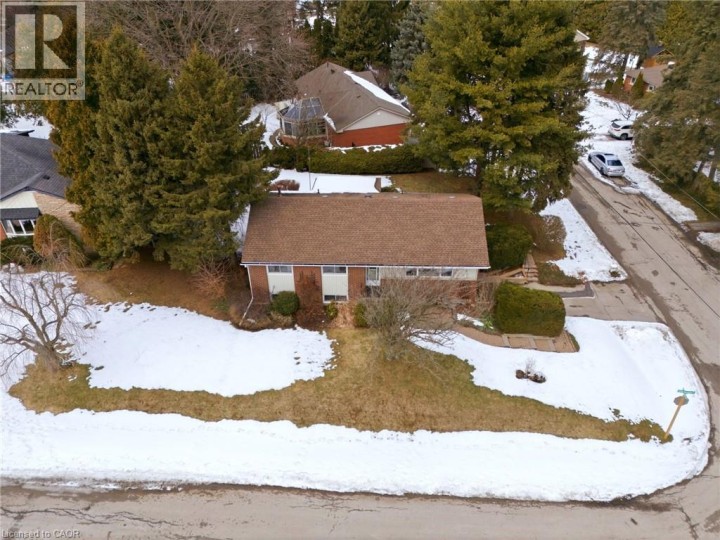 Photo 29 at 347 Clarendon Drive, Ancaster Heights / Mohawk Meadows / Maywood, Ancaster