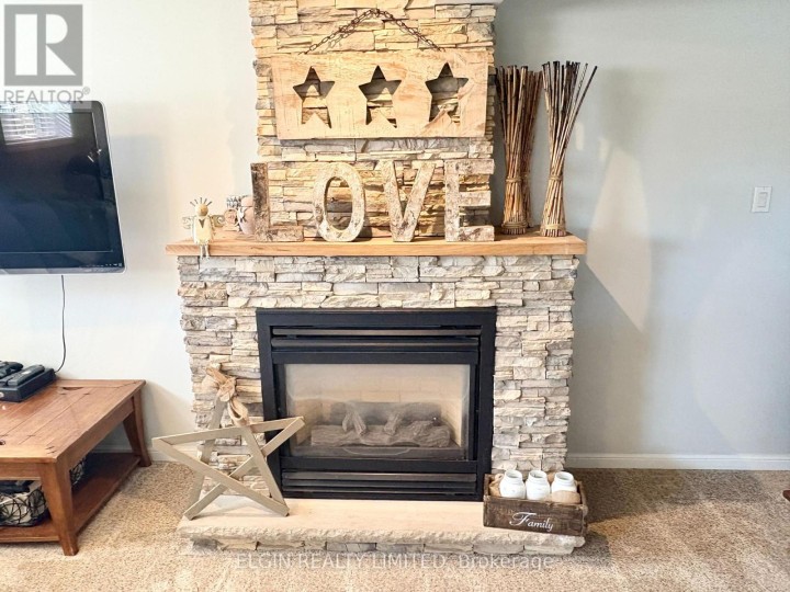 Photo 4 at 66 Aldborough Avenue, St. Thomas