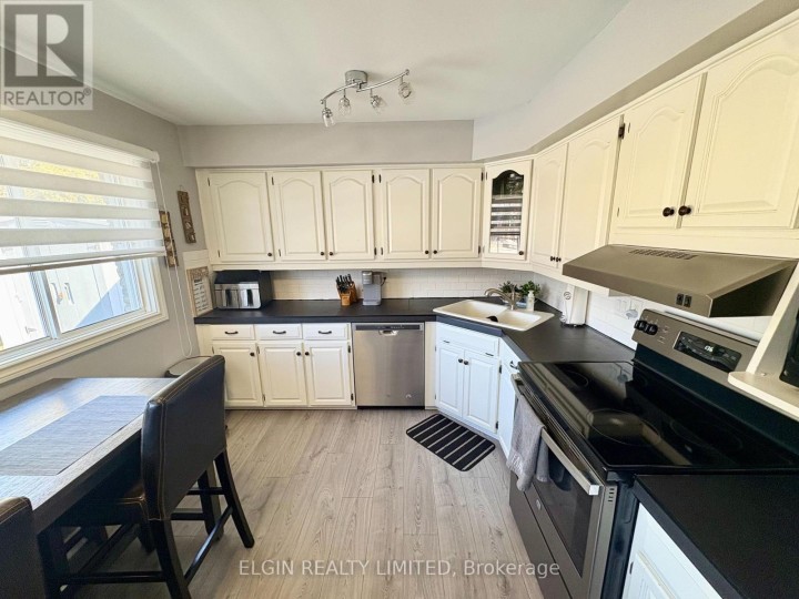 Photo 8 at 66 Aldborough Avenue, St. Thomas