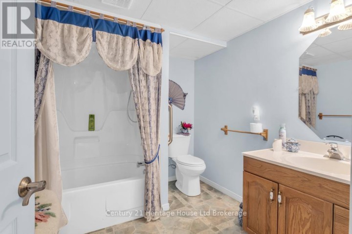 Photo 14 at 58 Wilkins Crescent, Tillsonburg