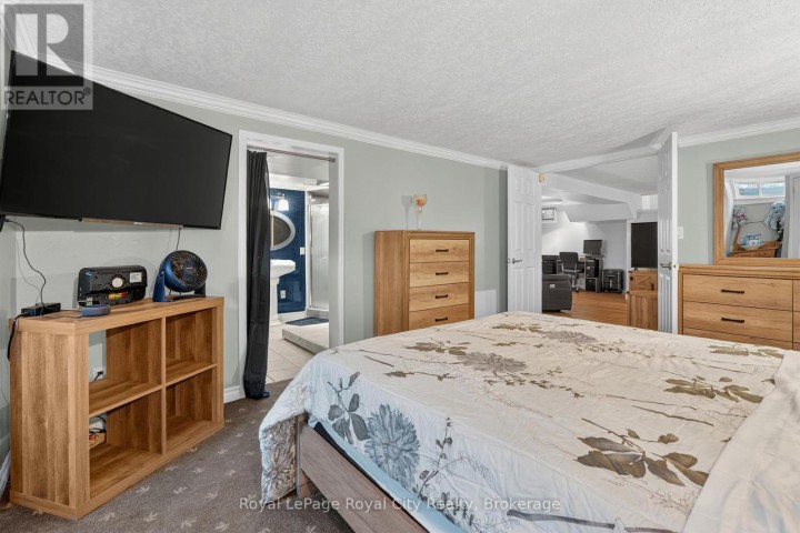 Photo 29 at 68 Sunset Boulevard, Cambridge