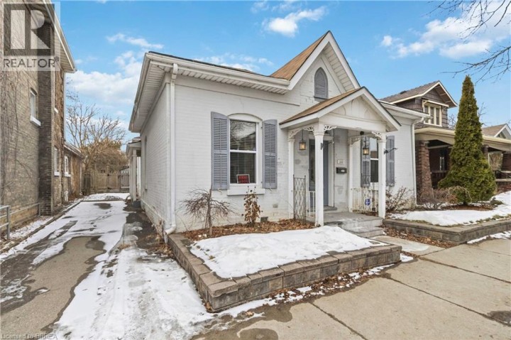 Photo 4 at 200 Brant Avenue, Lansdowne, Brantford