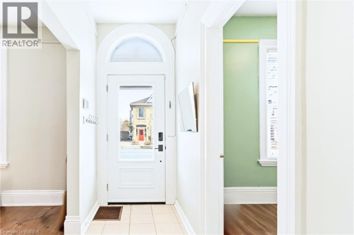 Photo 5 at 200 Brant Avenue, Lansdowne, Brantford