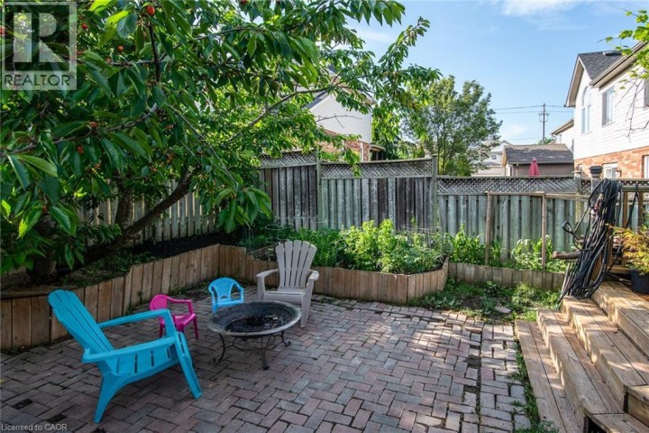 Photo 47 at 11 Apple Ridge Drive, Pioneer Park / Doon / Wyldwoods, Kitchener