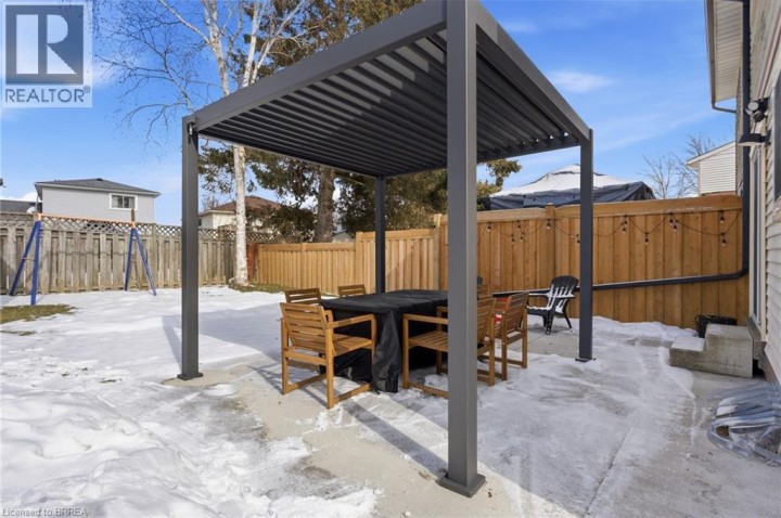 Photo 42 at 104 White Owl Crescent, Brantwood Park, Brantford