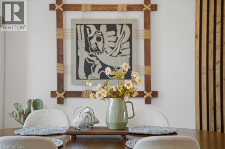 Photo 23 at 104 White Owl Crescent, Brantwood Park, Brantford