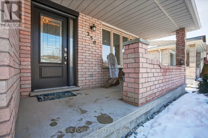 Photo 3 at 250 Alder Road, Ingersoll - South, Ingersoll