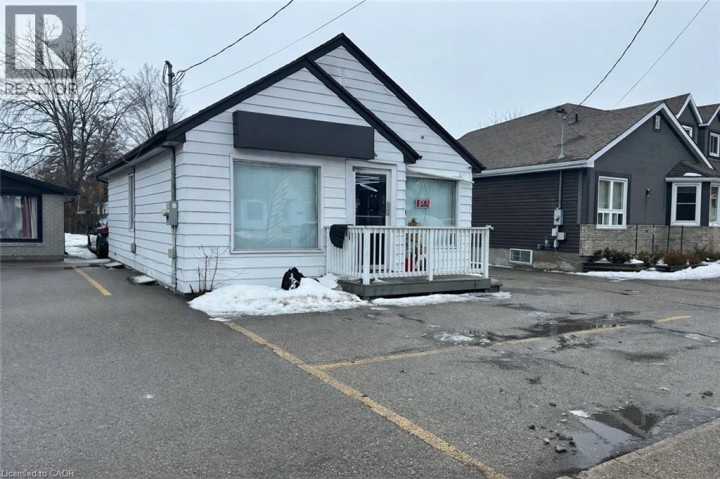 Photo 4 at 36 Charing Cross Street, Terrace Hill, Brantford