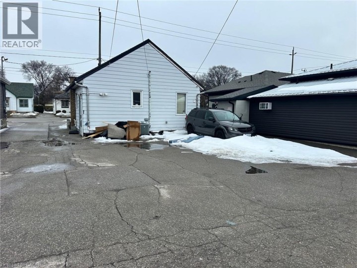 Photo 5 at 36 Charing Cross Street, Terrace Hill, Brantford