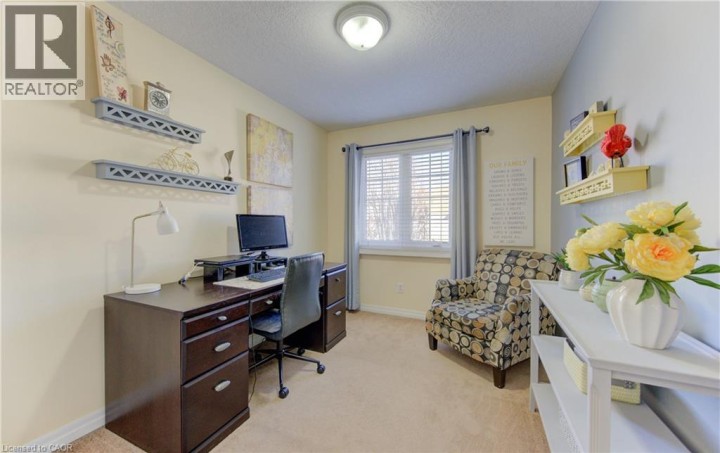 Photo 25 at 10 - 105 Pinnacle Drive, Pioneer Park / Doon / Wyldwoods, Kitchener