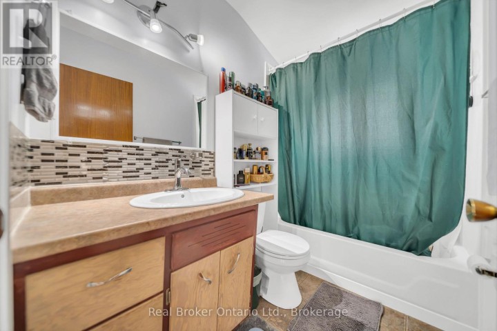 Photo 32 at 141 Samuel Street, Kitchener