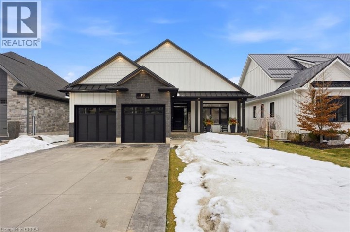 Photo 3 at 19 Windywood Lane, Norwich Town, Norwich