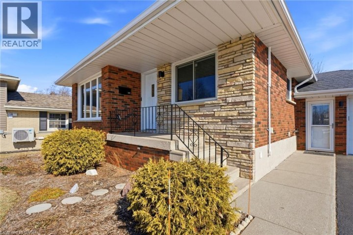 Photo 3 at 341 Terrace Hill Street, Terrace Hill, Brantford