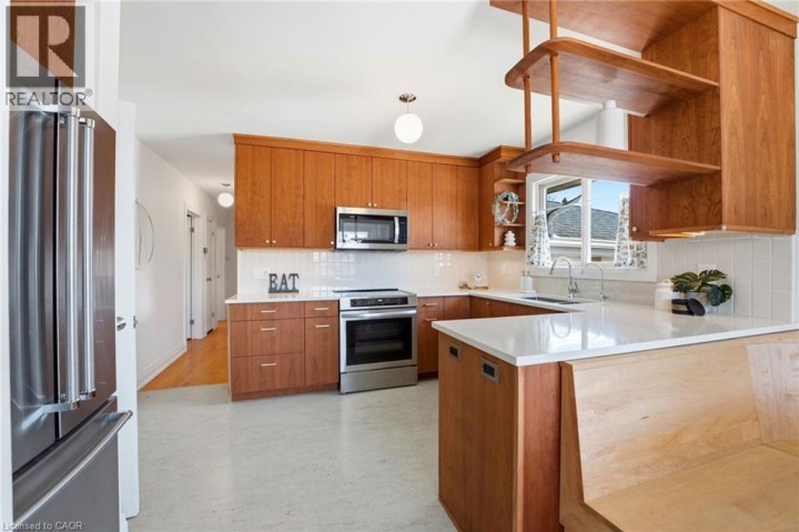 Photo 8 at 341 Terrace Hill Street, Terrace Hill, Brantford