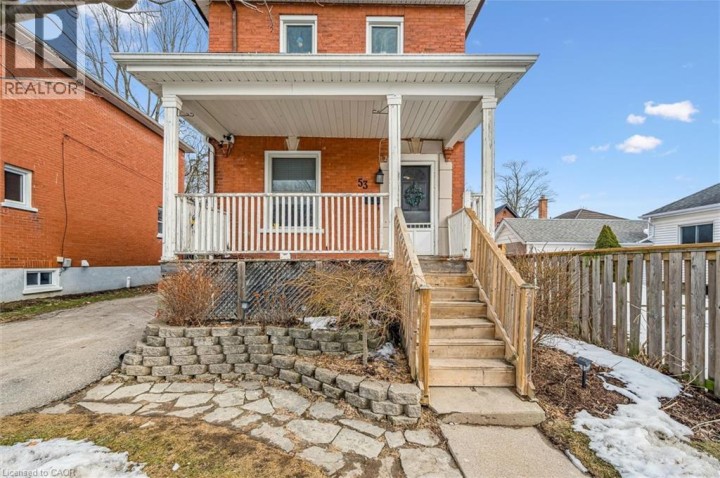 Photo 3 at 53 N Lowell Street, Glenview, Lincoln, Oak, Cambridge