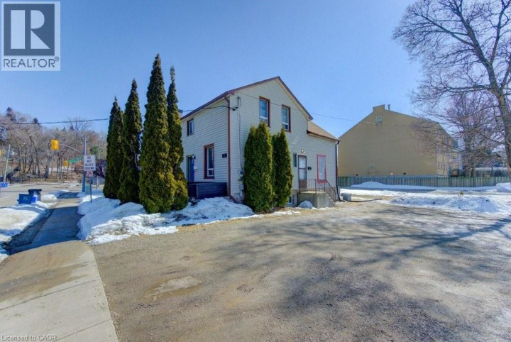 Photo 3 at 11 Simcoe Street, City Core / Wellington, Cambridge