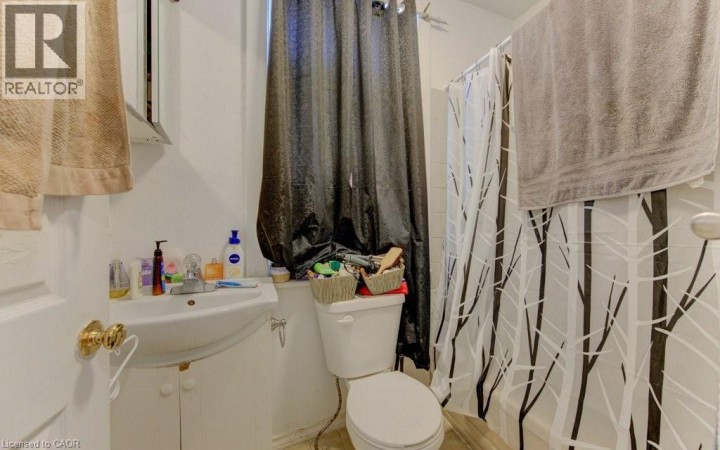 Photo 15 at 11 Simcoe Street, City Core / Wellington, Cambridge