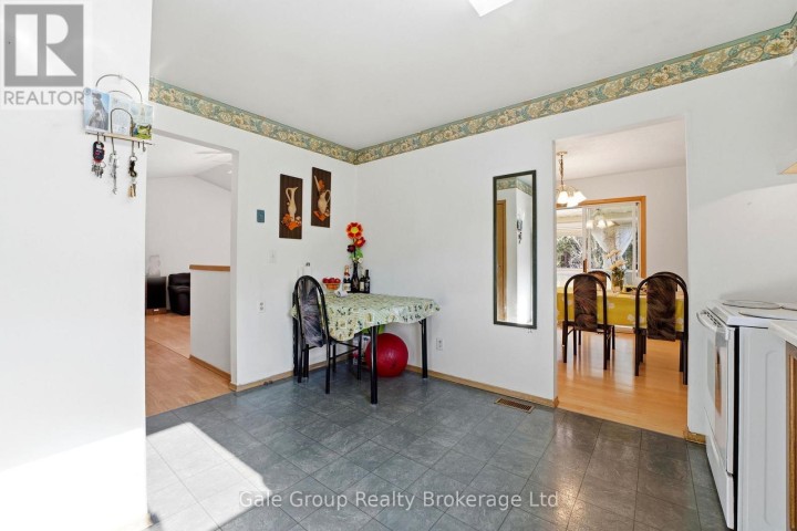 Photo 10 at 38 Adams Avenue, Tillsonburg