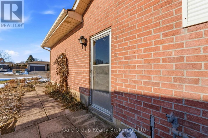 Photo 24 at 38 Adams Avenue, Tillsonburg